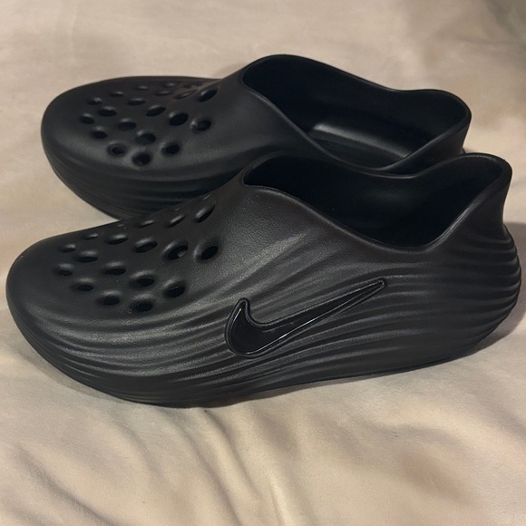 Nike Other - Nike Black Reactx Recovery Shoes